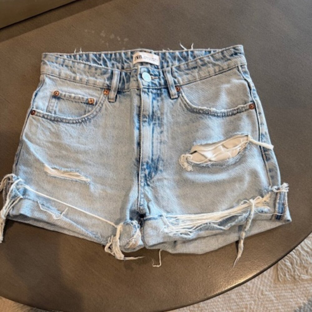 Zara Light Blue Distressed Jean Shorts